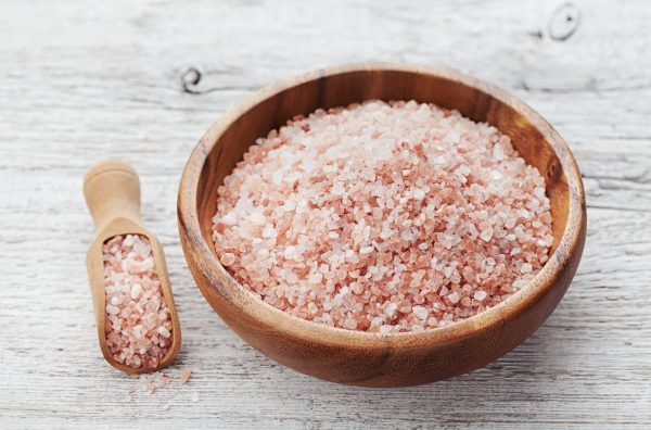Himalayan or pink rock salt