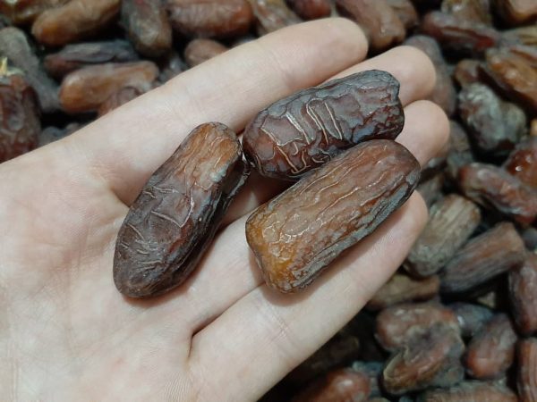 Dates - Image 8